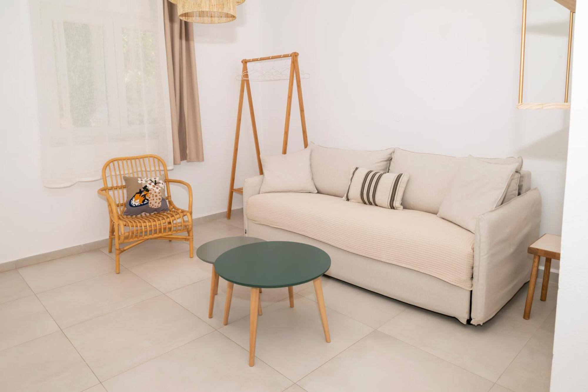 Elia Apartments Фаласарна Екстер'єр фото